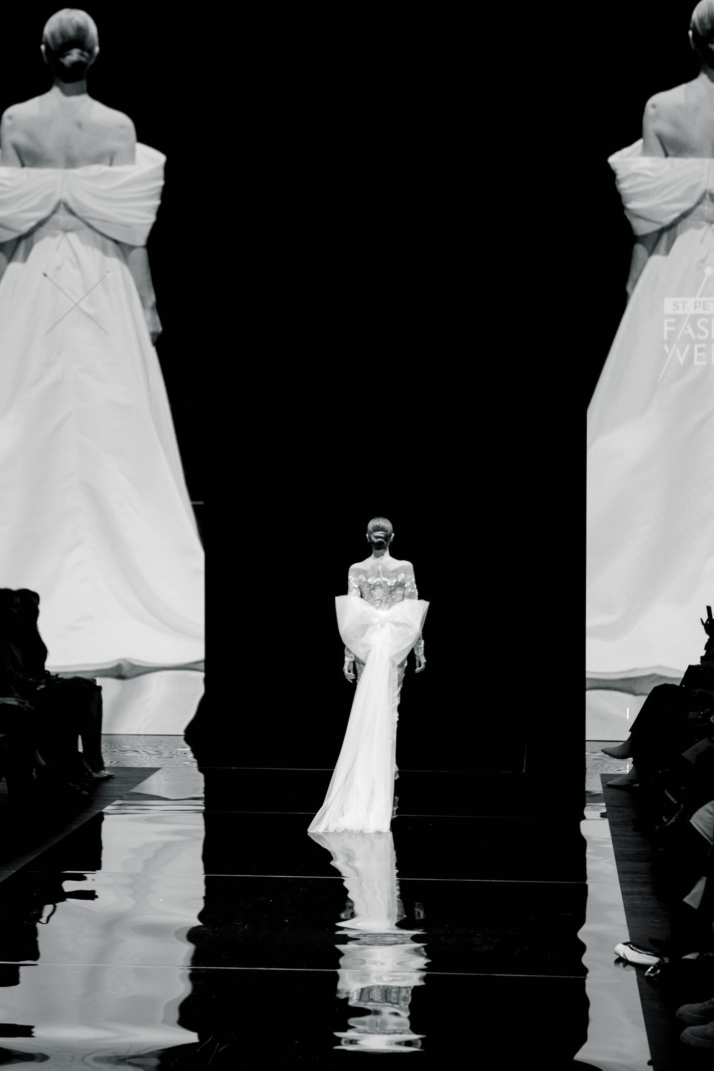 ST. PETERSBURG FASHION WEEK Nataly Grad