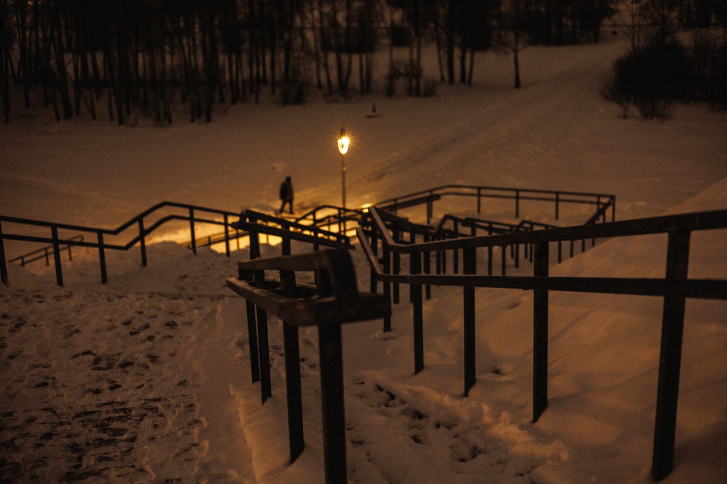 Зимний вечер в городе