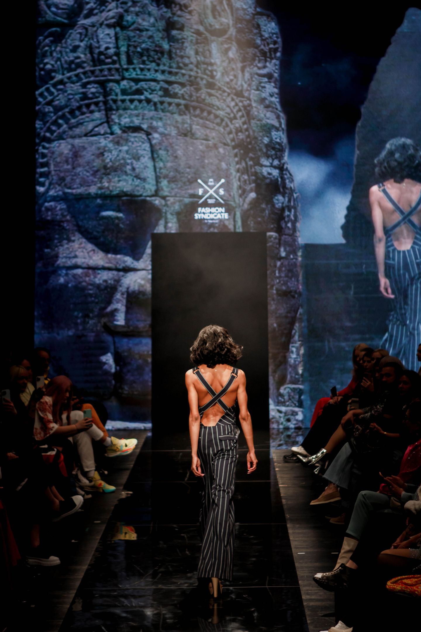 St. Petersburg Fashion Week Julia Dalakian