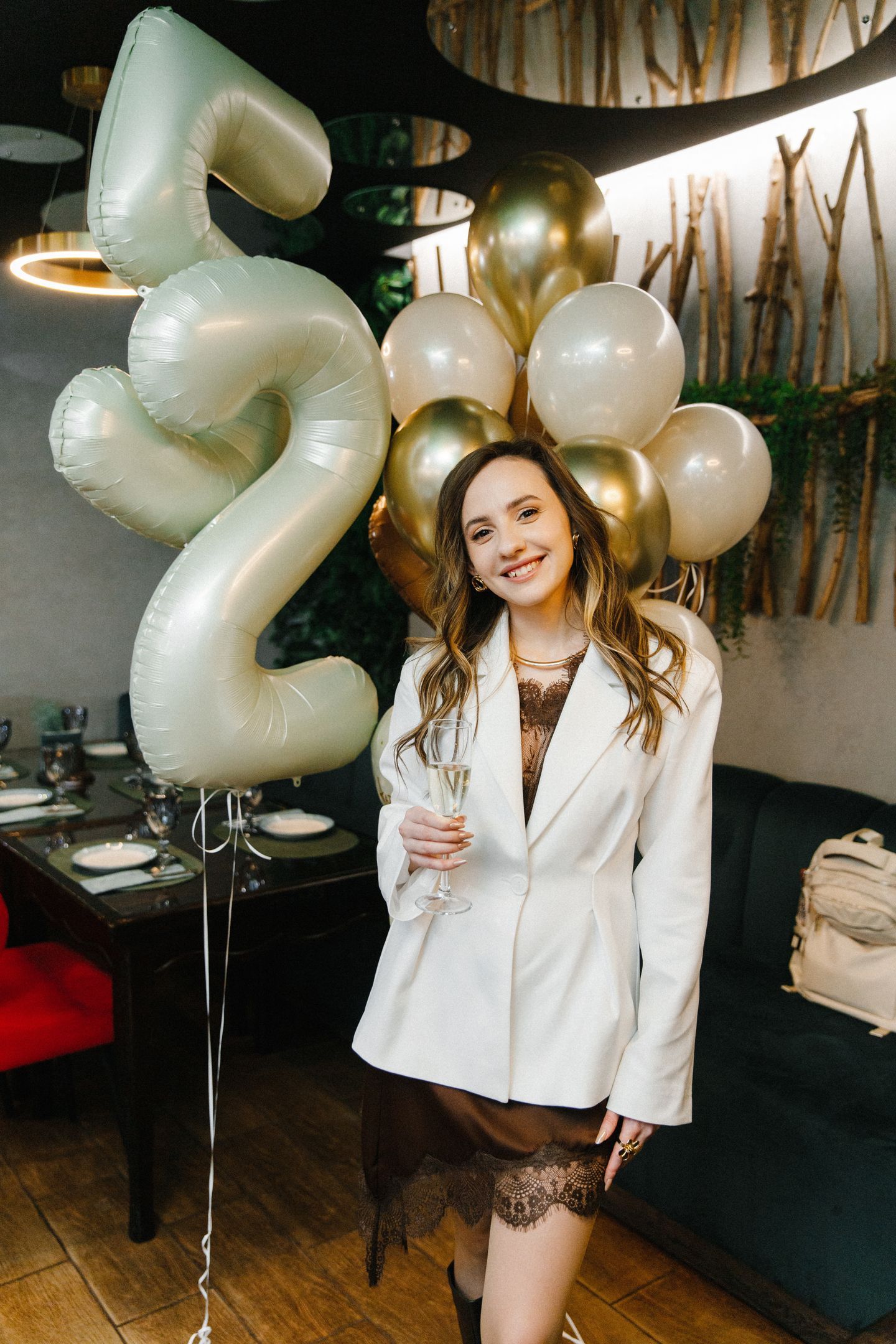 С днем рождения Алина, 25 лет