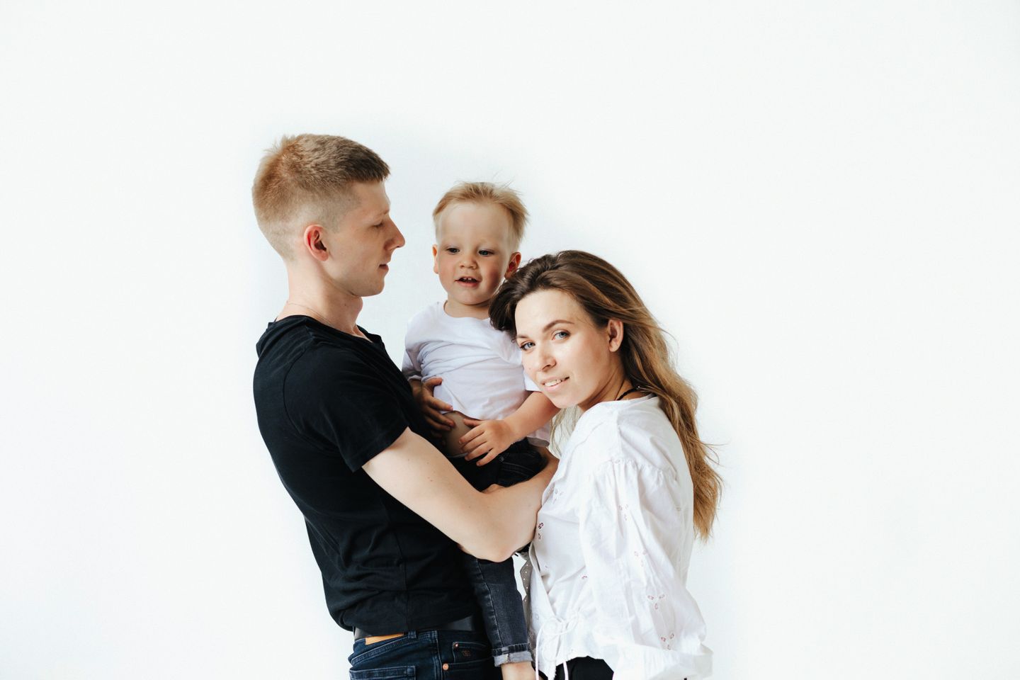 Ksyusha, Dima, Tima