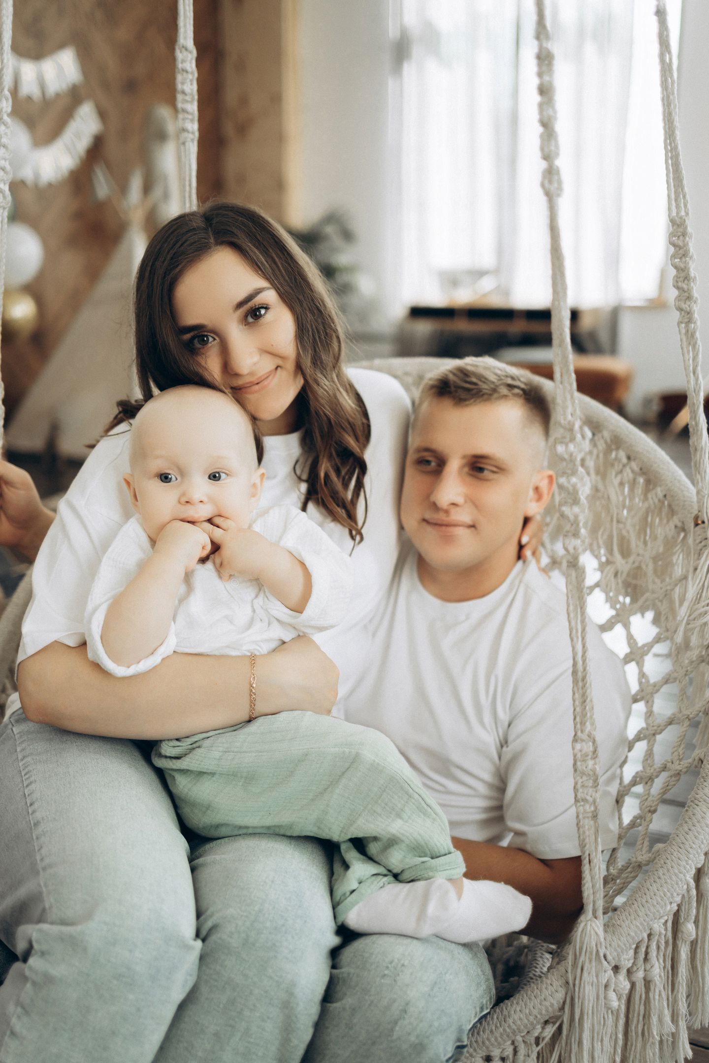 Анастасия, Артём и Славик