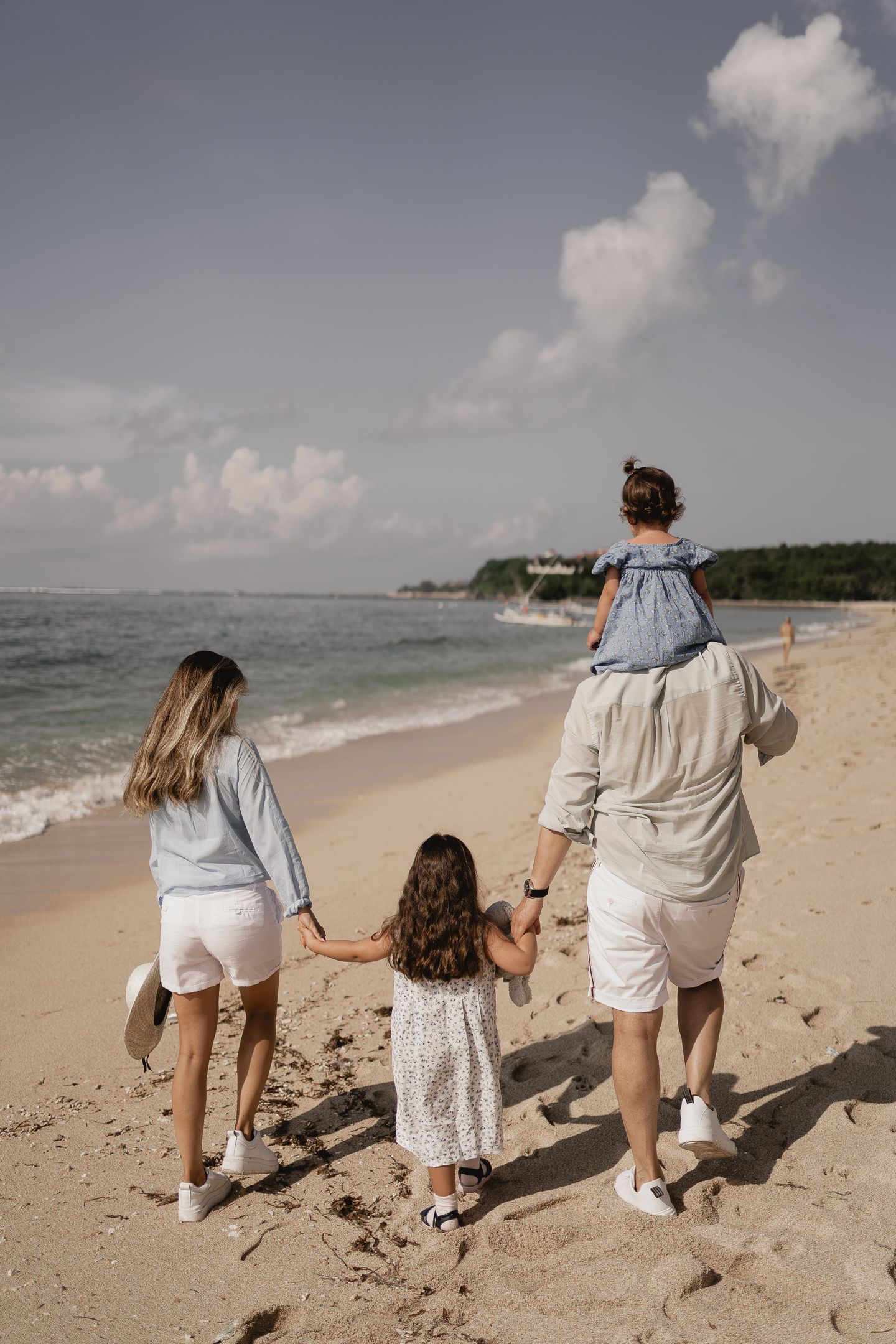 FAMILY STORY | Litkins