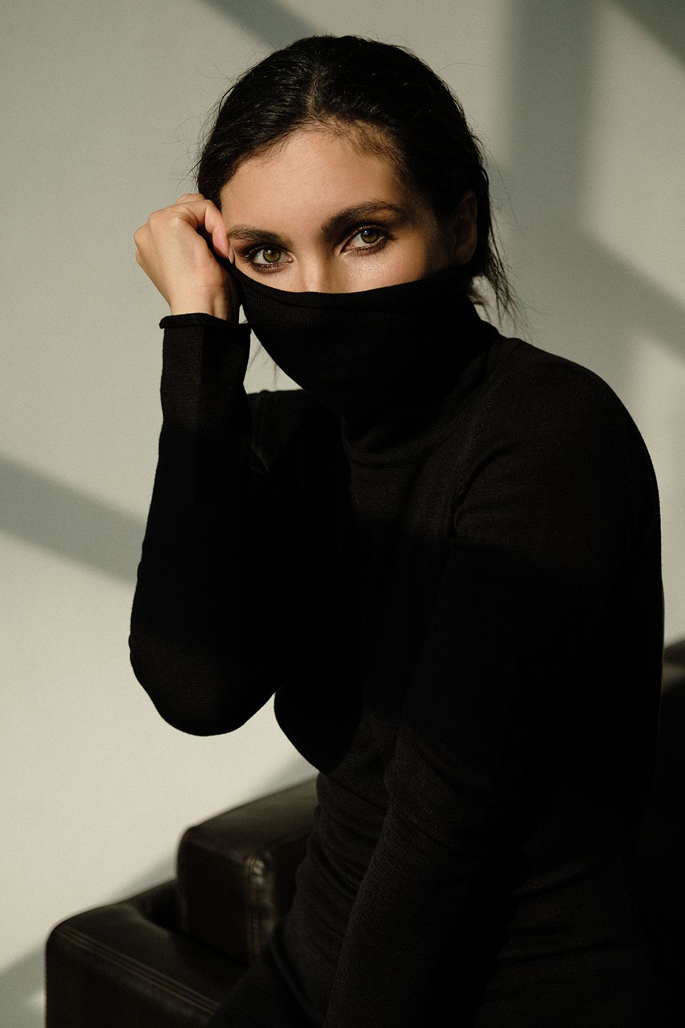 What lies behind the gaze?