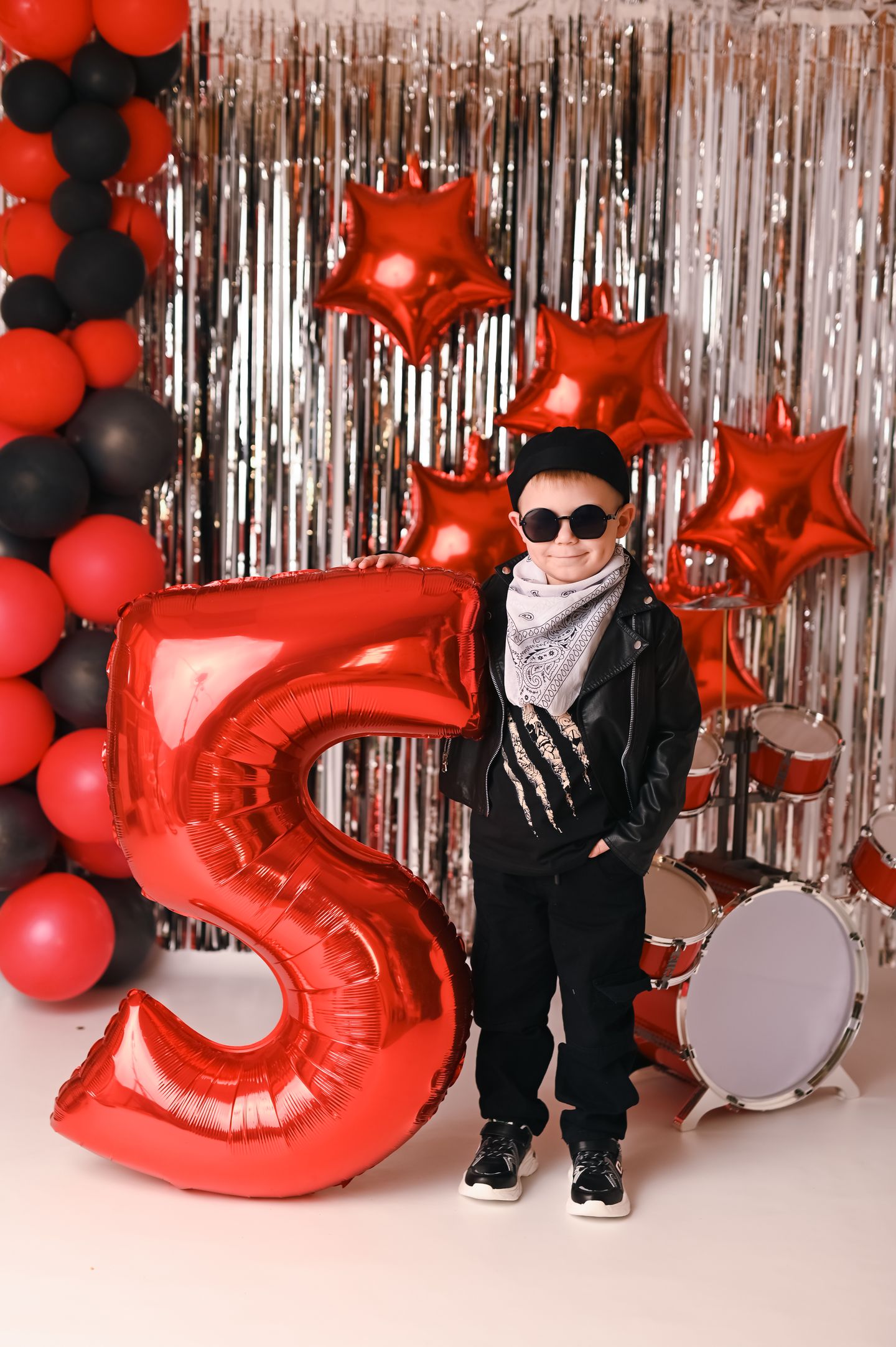 Артемий 5л " Rock Star "