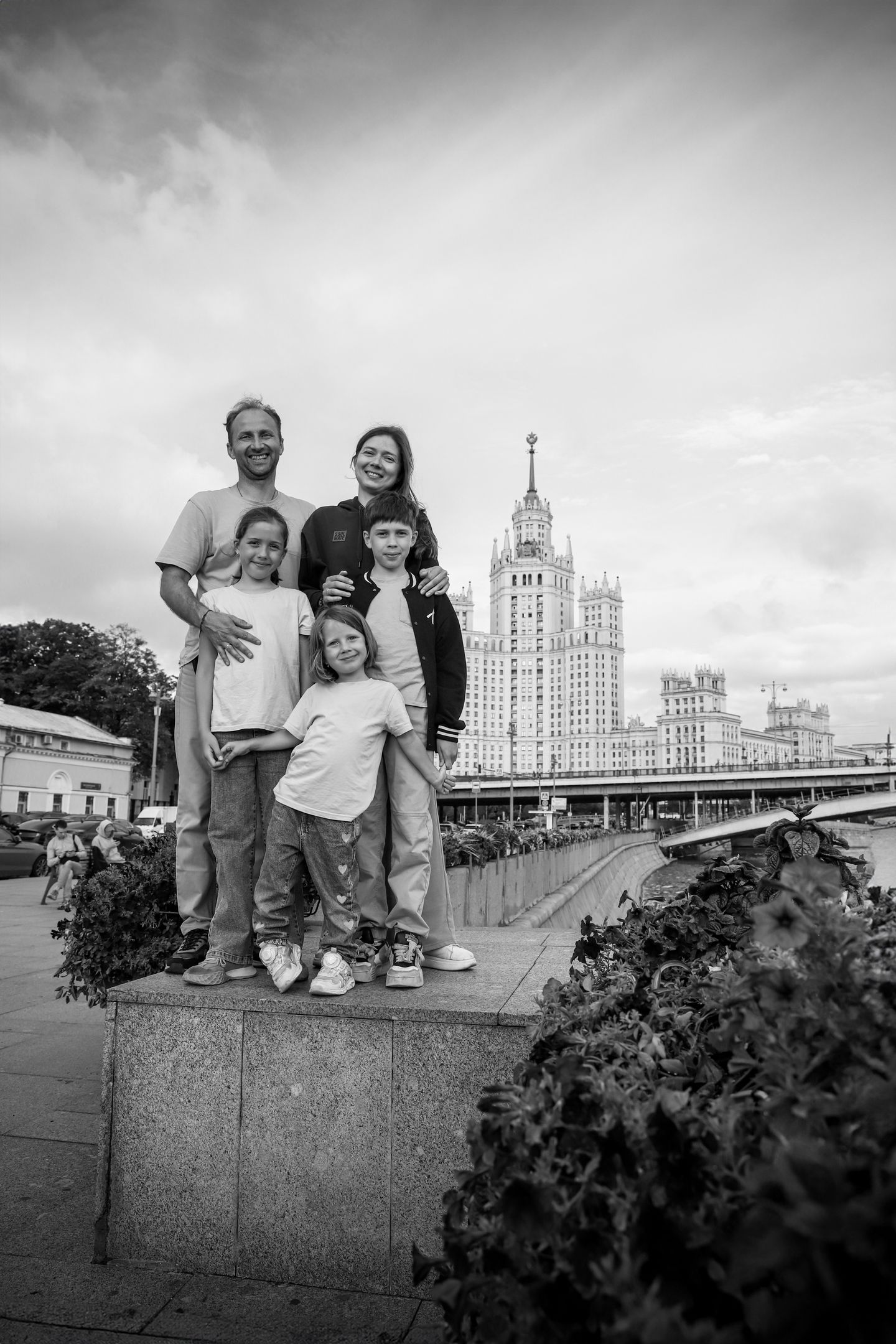 Анатолий & Любаша, а еще Елисей, Василиса и Есения