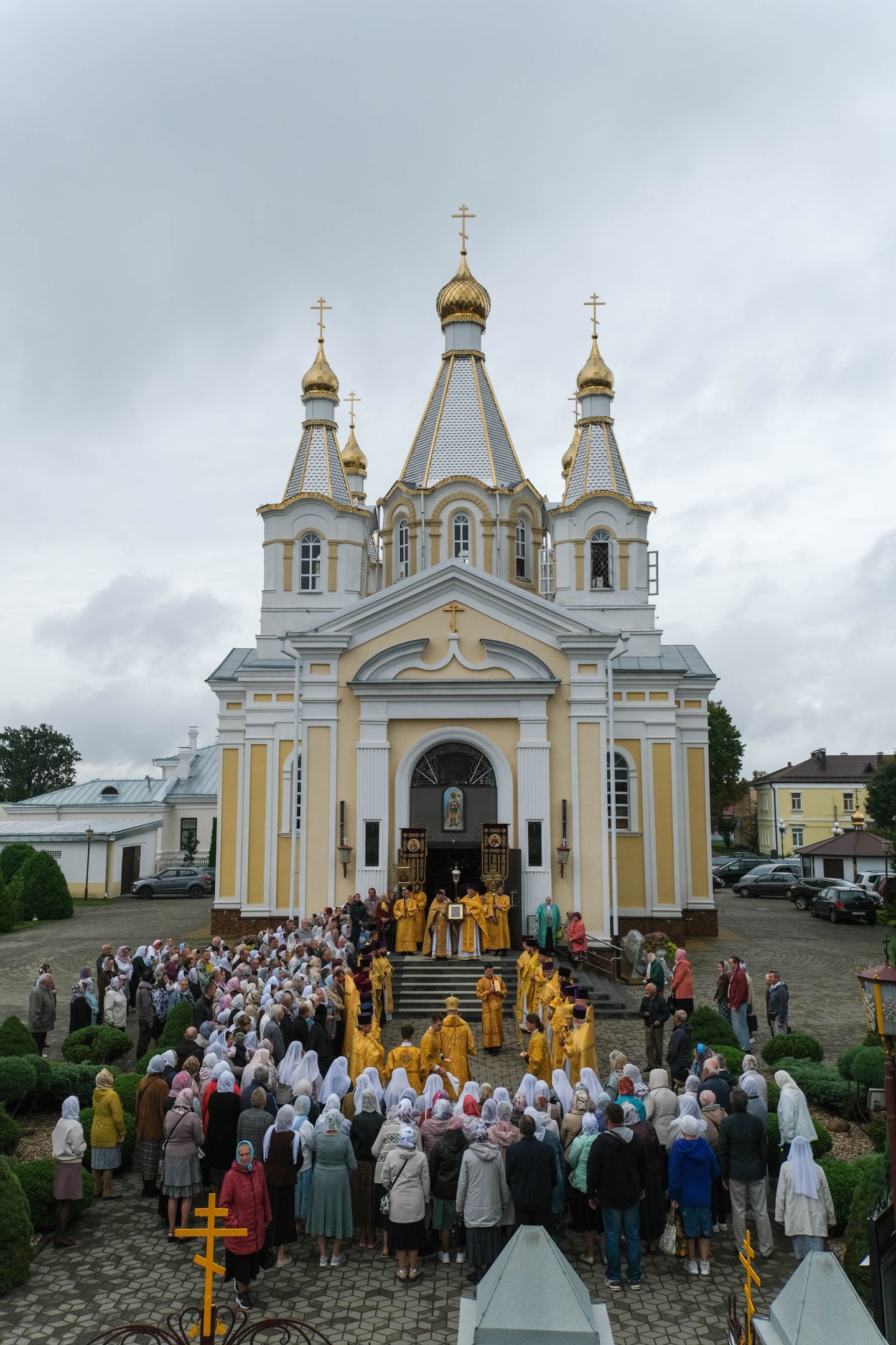 Кобрин