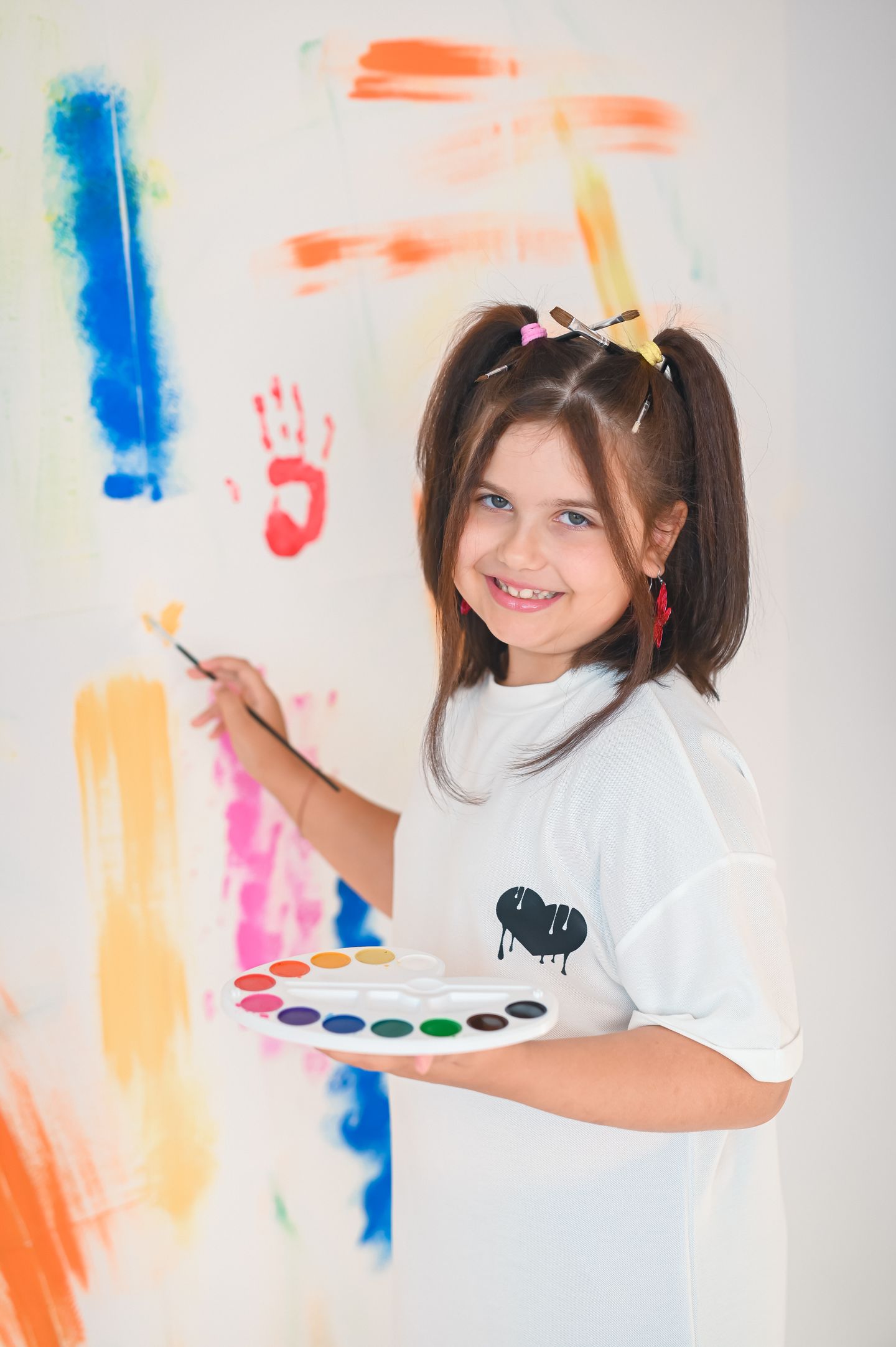 Алиса 8 лет " Краски "