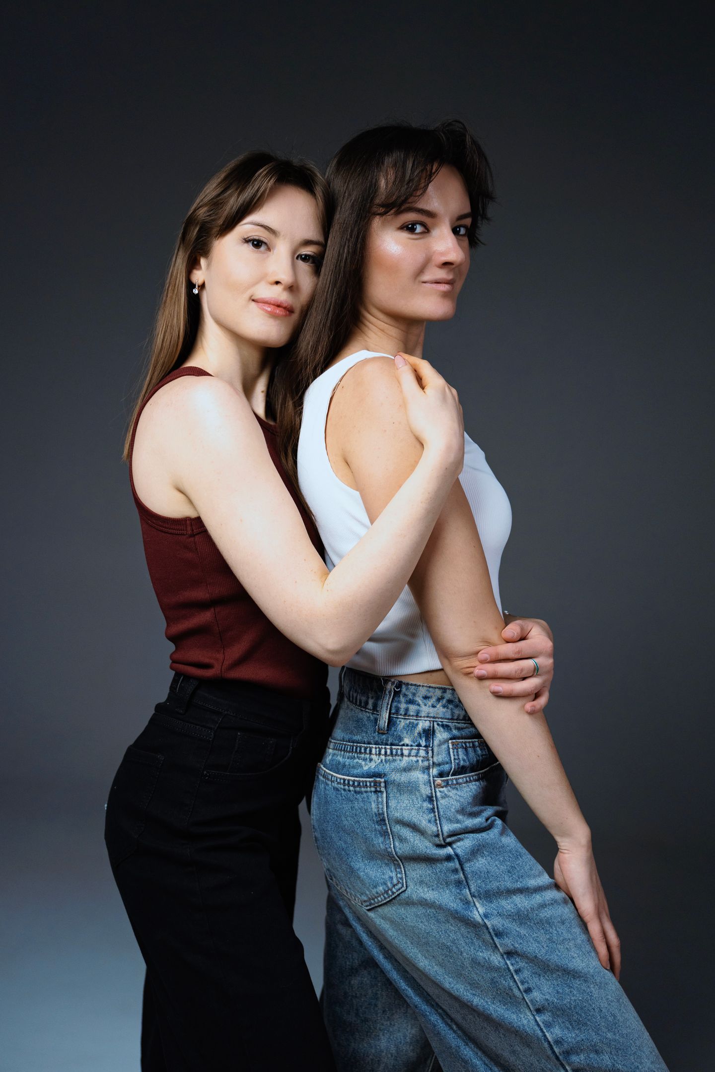 Аня & Даша