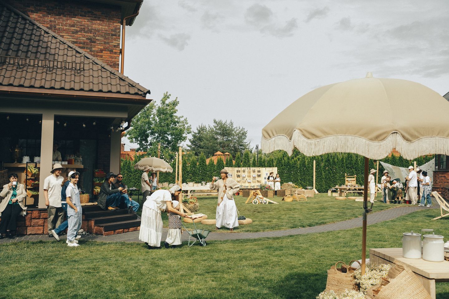Sasha's Garden Party | SHAKIROVA