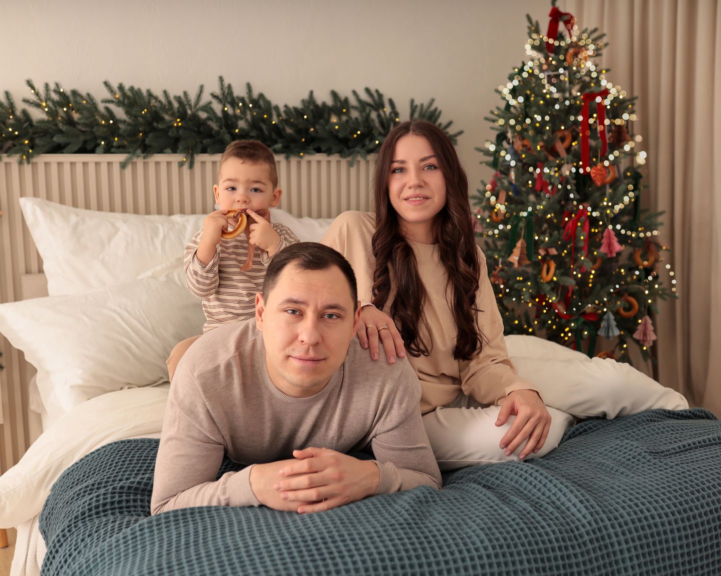 Семейная Новогодняя фотосессия