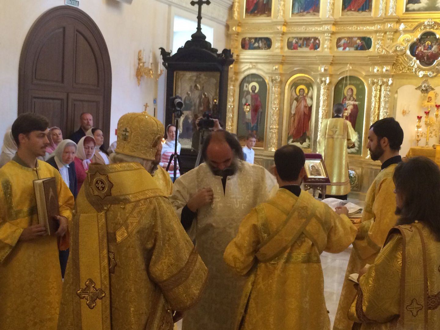Хиротония диакона Георгия Разумовского