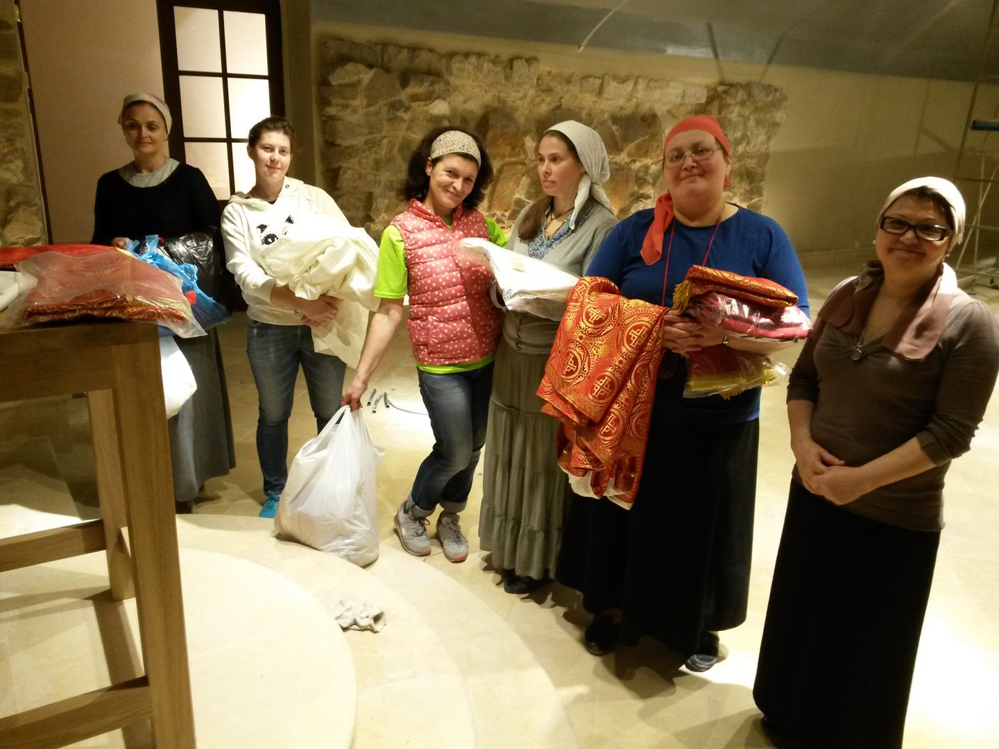 Подготовка к освящению храма
